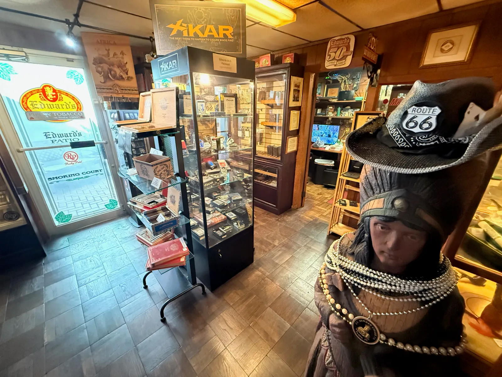 Edward's Humidor - Store View